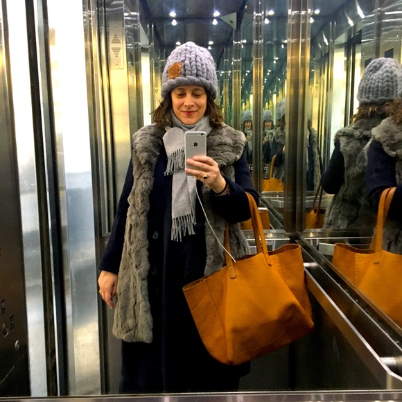 Meet your Posher, Posh - Picture 1 of 1